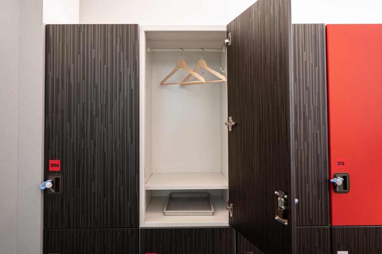 Ninja & Geisha Hotel a capsule Osaka